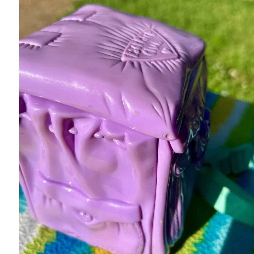 Backpack Club Stylin Salon Galoob toys 1997 vintage Kids Playset only‎